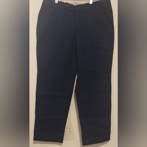 Dockers navy cropped pants
